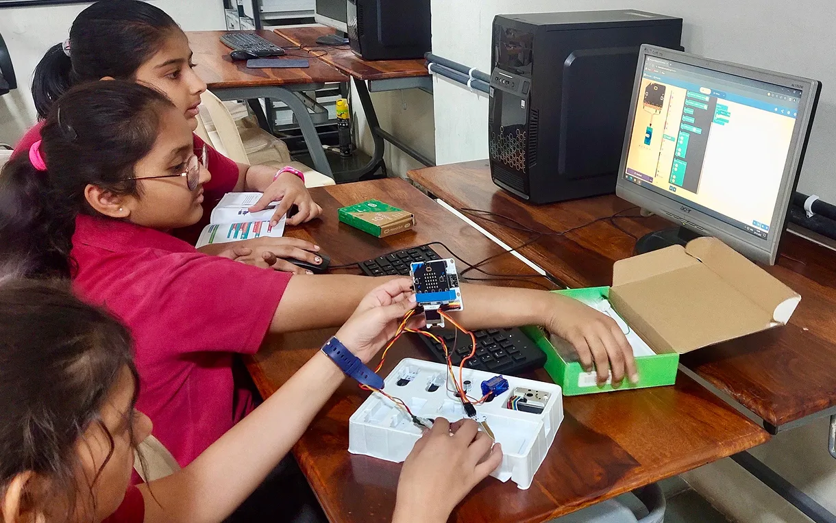 Experiential Learning Through Real-World Contexts