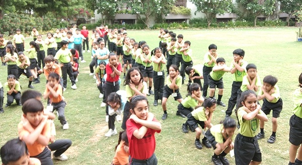 Super ANTS Do Super Brain Yoga, photo 2