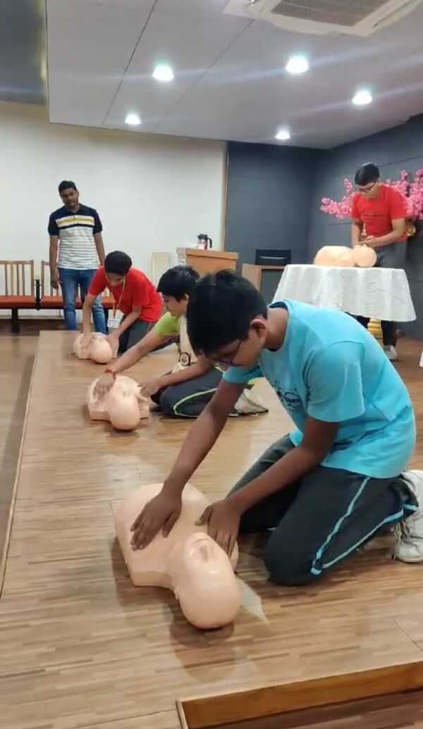 CPR Activity at Satellite Campus, photo 2